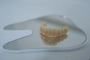 Protesi Dentarie - Dentiera Fissa Totale Completa
