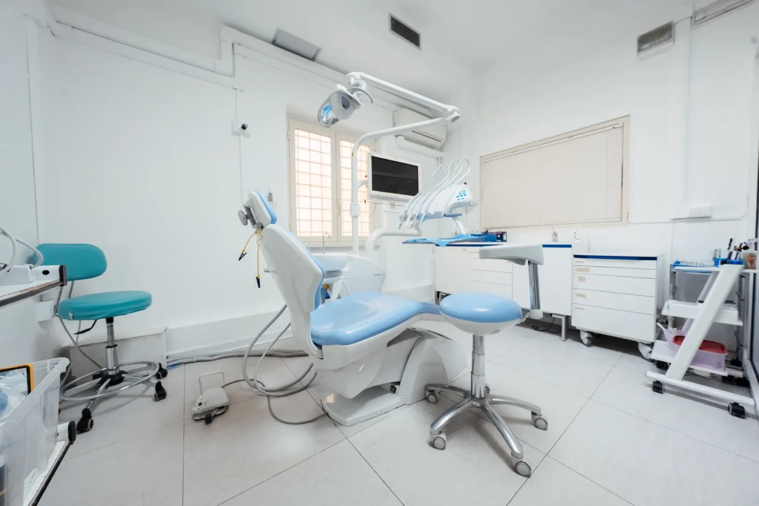 Studio Dentistico Biodental Roma Centocelle - Dentista Roma - Poltrona 1b