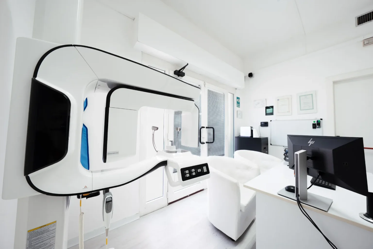 Studio Dentistico Biodental Roma Centocelle - Dentista Roma - Radiografia e TAC